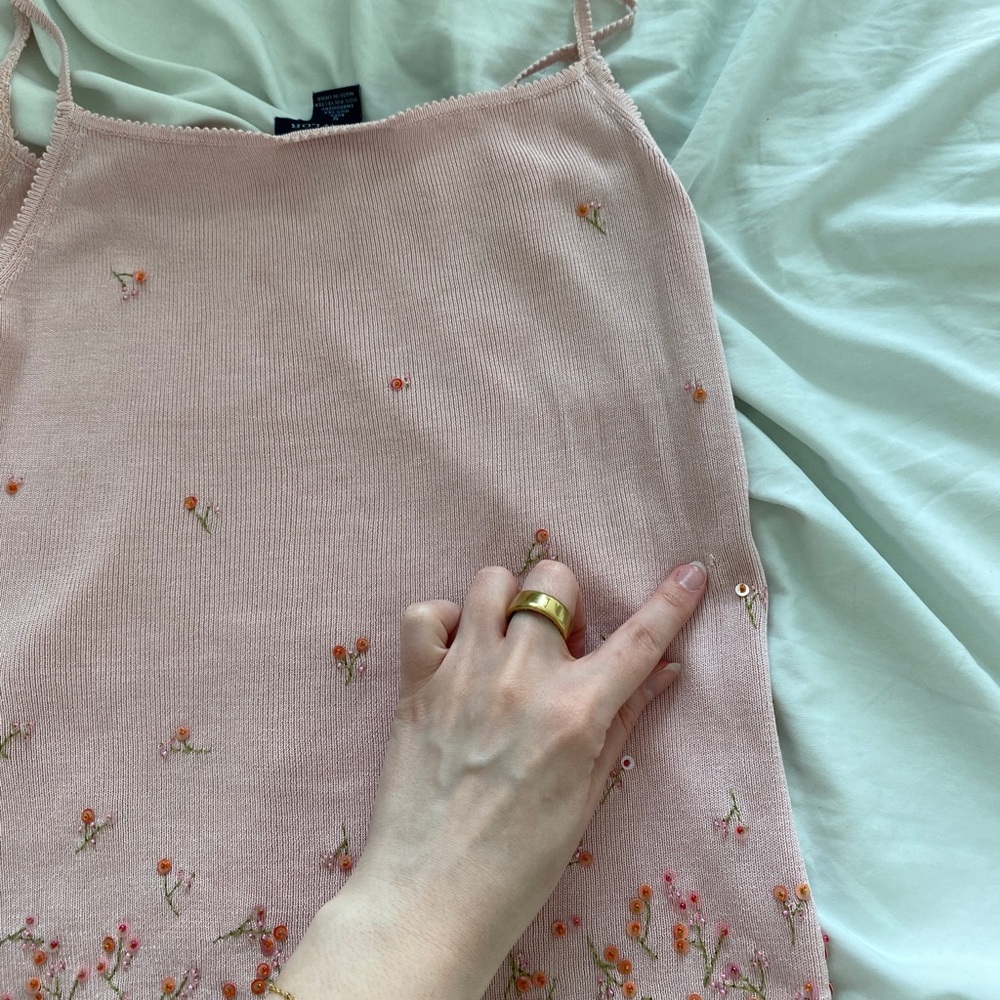 Vintage Y2K Coquette Pink Silk Knit Sequin Embroidered Tank Top Cami Ann Taylor - Picture 7 of 13